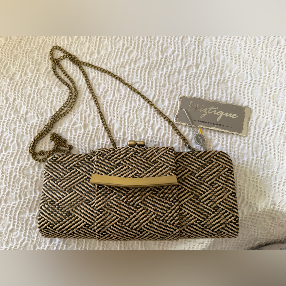Miztique Gold and White Branded Tag